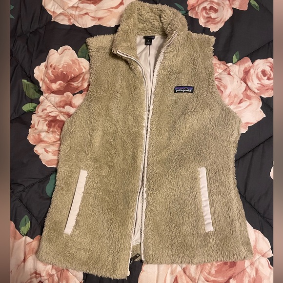 Patagonia Women's Los Gatos Fleece Vest - Picture 3 of 12